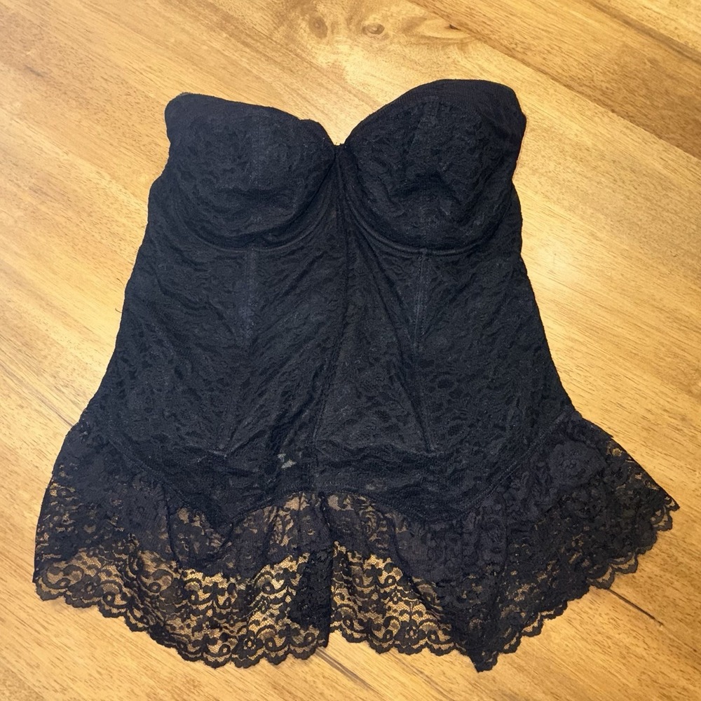 VTG 60s 70s Goddess 42D Corset Bra Lace Bustier Boned Garter Ruffle Lingerie
